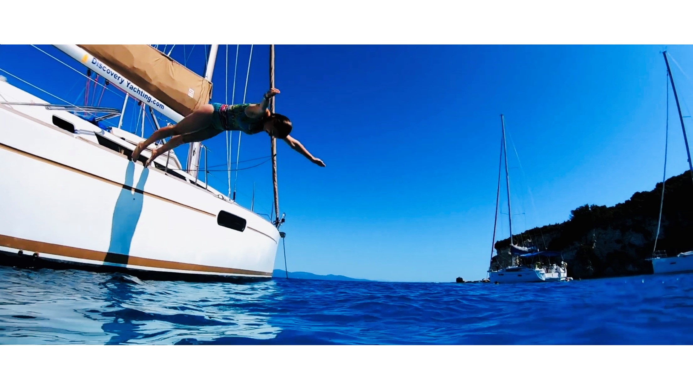 Diving from yacht